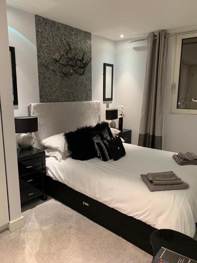 Utopia 007 Apartment Portsmouth Ngoại thất bức ảnh